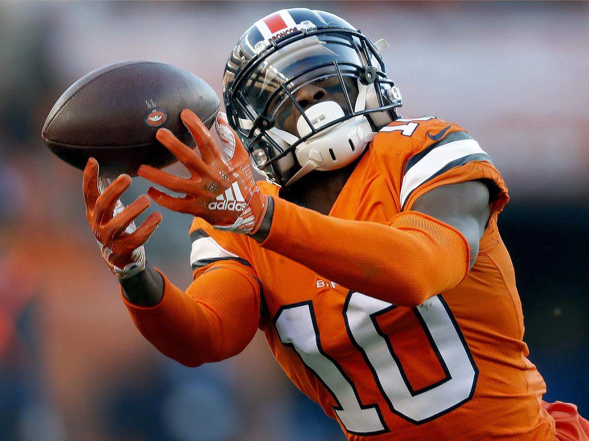 Denver Broncos wide receiver Emmanuel Sanders (10) can’t make the catch against the Pittsburgh Steelers during the first half of an NFL football game, Sunday, Nov. 25, 2018, in Denver. (AP Photo/David Zalubowski)