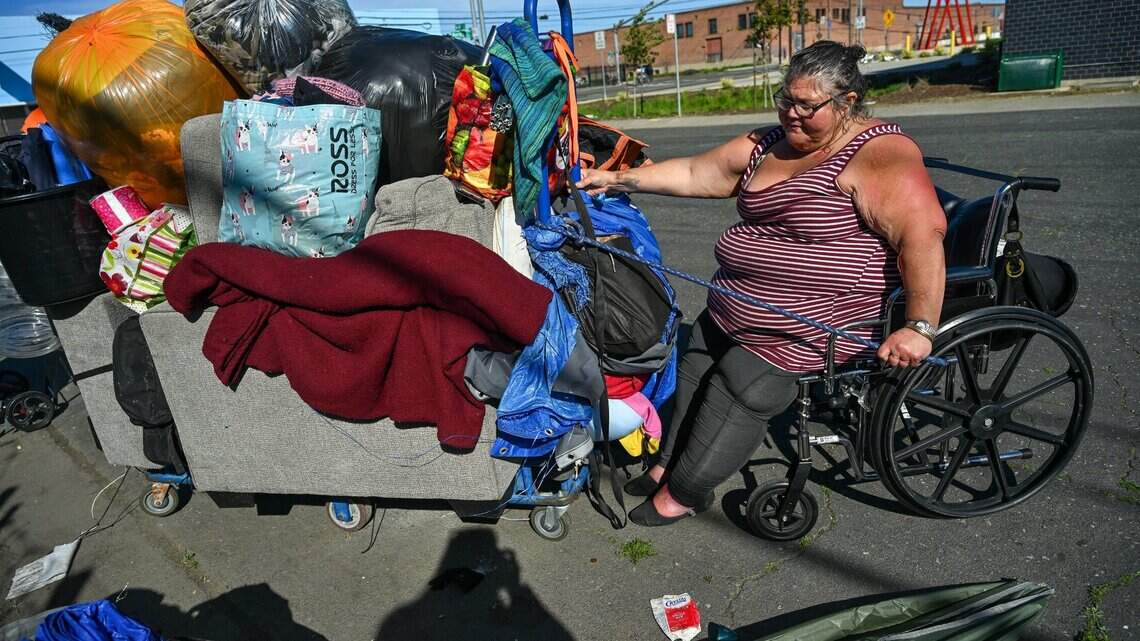 Sacramento orders over 20 homeless people to move, hours after high wind warning issued
