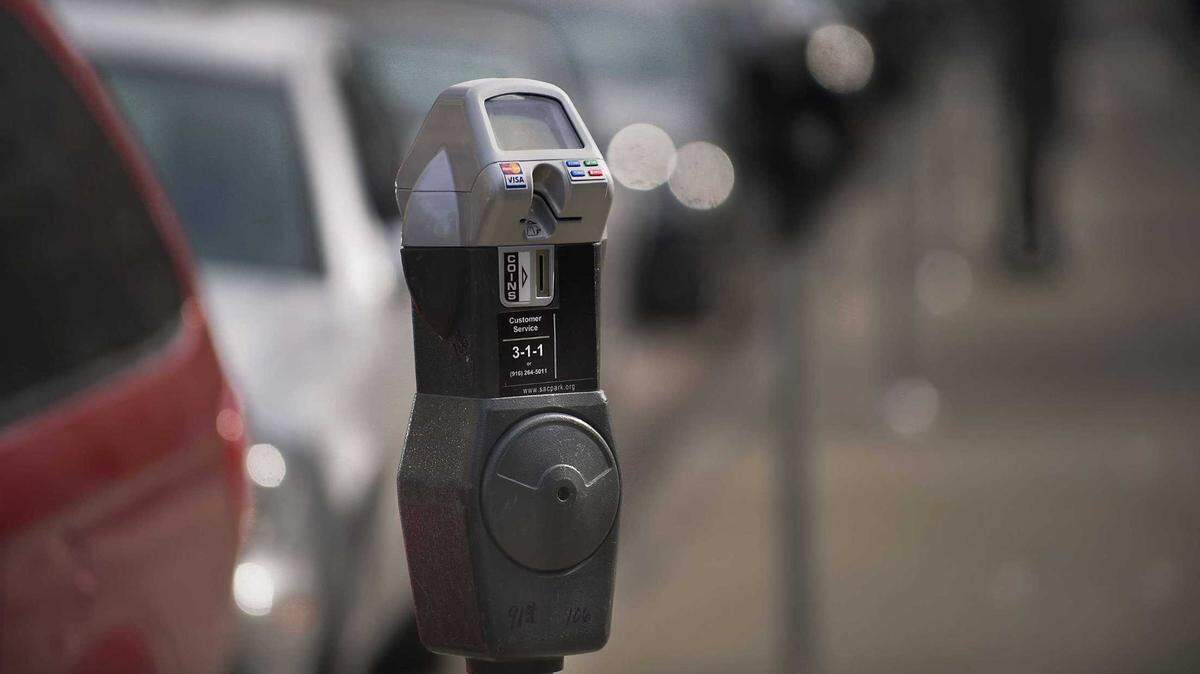 Parking meters are seen in 2014 at Sacramento City Hall. On-street parking meters in both midtown and downtown will be shut off through Dec. 25 to entice shoppers to local business during the holidays.