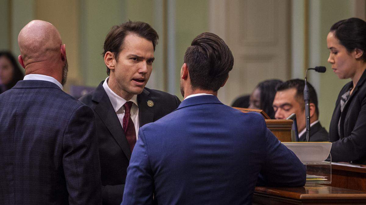 Assemblyman Kevin Kiley (R-Rocklin) initiates a Floor Vote on Assembly Bill 1928, an urgency measure to suspend AB 5 while corrective legislation is under consideration on the Assembly floor at the Capitol in downtown Sacramento, Calif. on Thursday, Feb. 27, 2020.