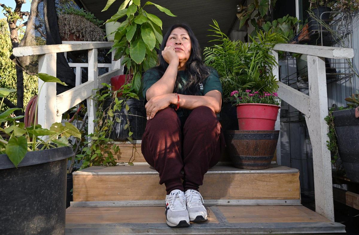 Xóchitl Nunez, who immigrated from Mexico in 1999 and has spent years advocating for farmworker and immigrant&nbsp;rights, describes on March 26 her frustration and anger with the recent waves of migrants. To her, it is difficult to see these new arrivals seemingly receive&nbsp;tons of support while she has struggled for years and still has no realistic chance of citizenship.&nbsp;