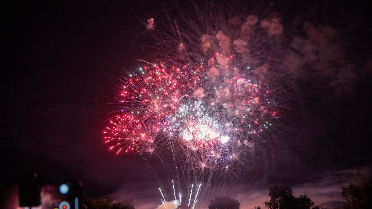 Fireworks explode illuminate the skyline over Hagen Park in Rancho Cordova on Wednesday, July 3, 2024, during the city’s Fourth of July celebration.