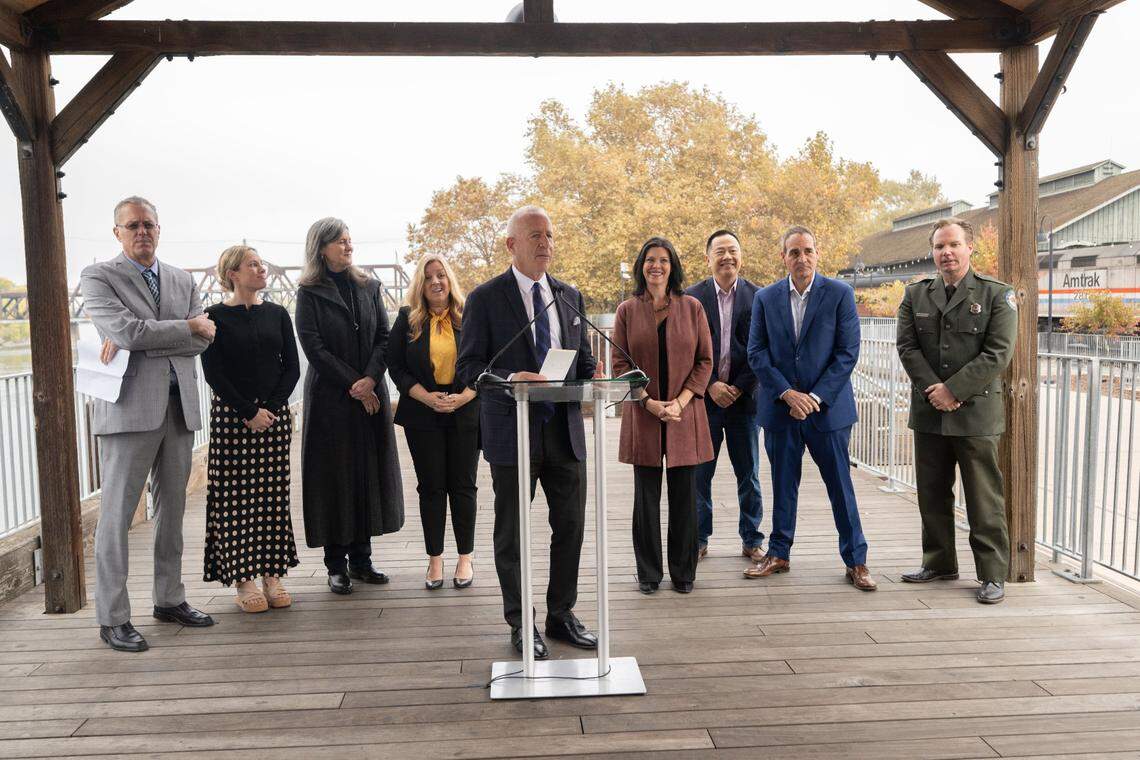 Mayor Darrell Steinberg announces a plan to fund upgrades for the Old Sacramento waterfront on Thursday. 