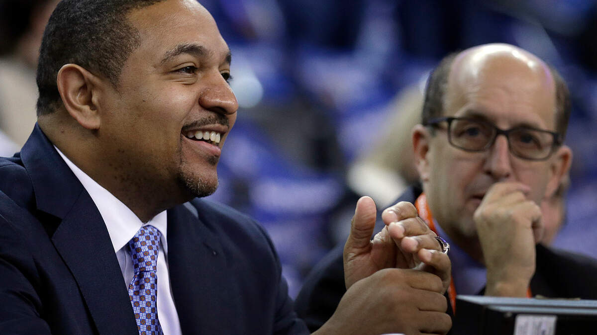 Former Golden State Warriors coach Mark Jackson could be considered for the Sacramento Kings head coaching job.