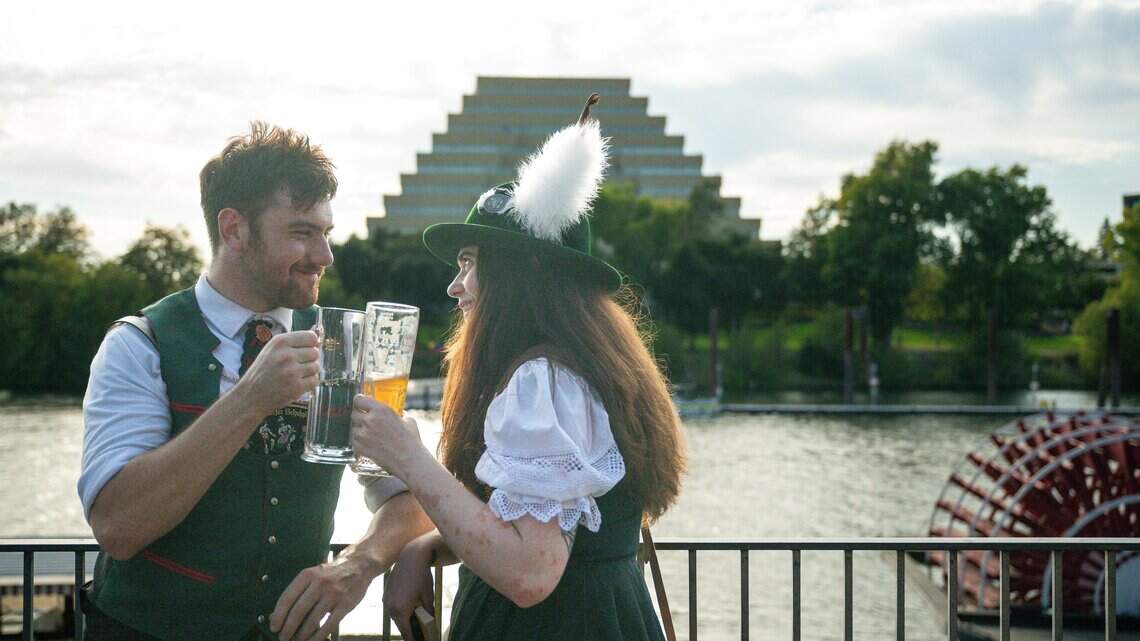 New restaurant brings German beer garden vibe to city-owned Old Sacramento site