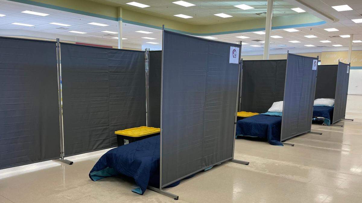 Elk Grove’s temporary winter sanctuary provides cots, laundry bags, storage bins and more at its facility located at 9260 Elk Grove Blvd, which will be open from Wednesday, Nov. 1, through March 31, 2024.