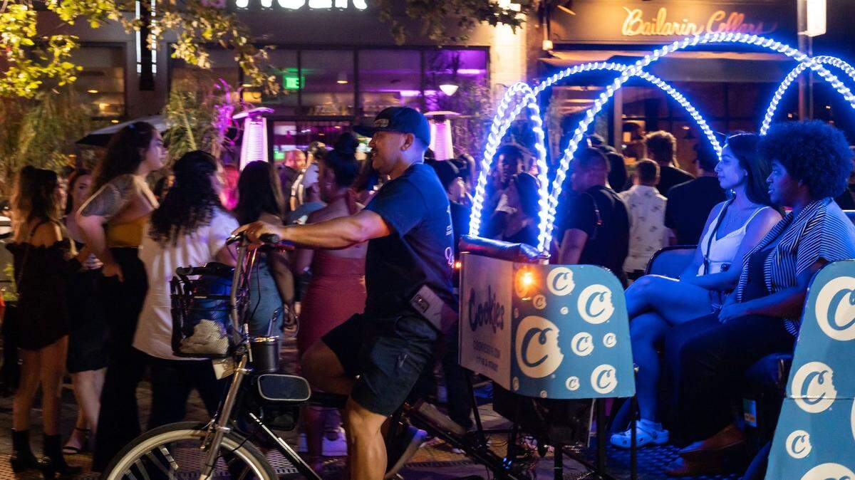 People enjoy the nightlife scene on K Street on July 2021 in downtown Sacramento. Sacramento officials named Tina Lee-Vogt the city’s new nighttime economy manager, a role they hope can help bolster collaboration on safety and other policy matters related to the city’s nightlife.