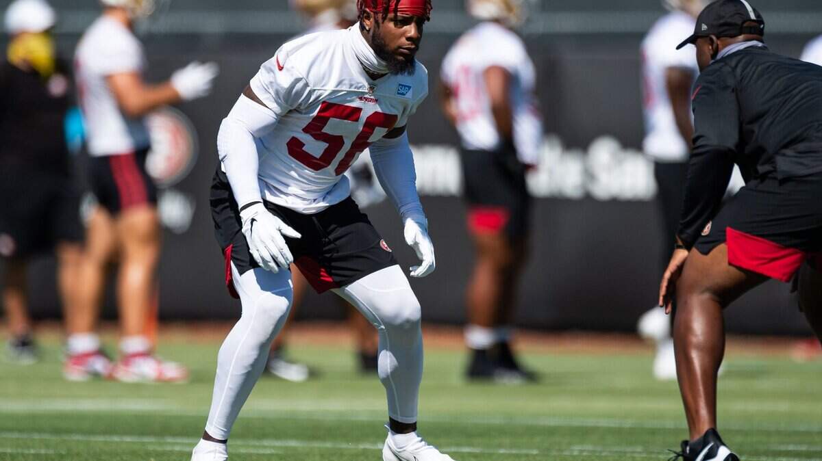 San Francisco 49ers linebacker Kwon Alexander (56) trains during NFL Training Camp practice Saturday, Aug. 15, 2020, at the SAP Performance Facility in Santa Clara, Calif.