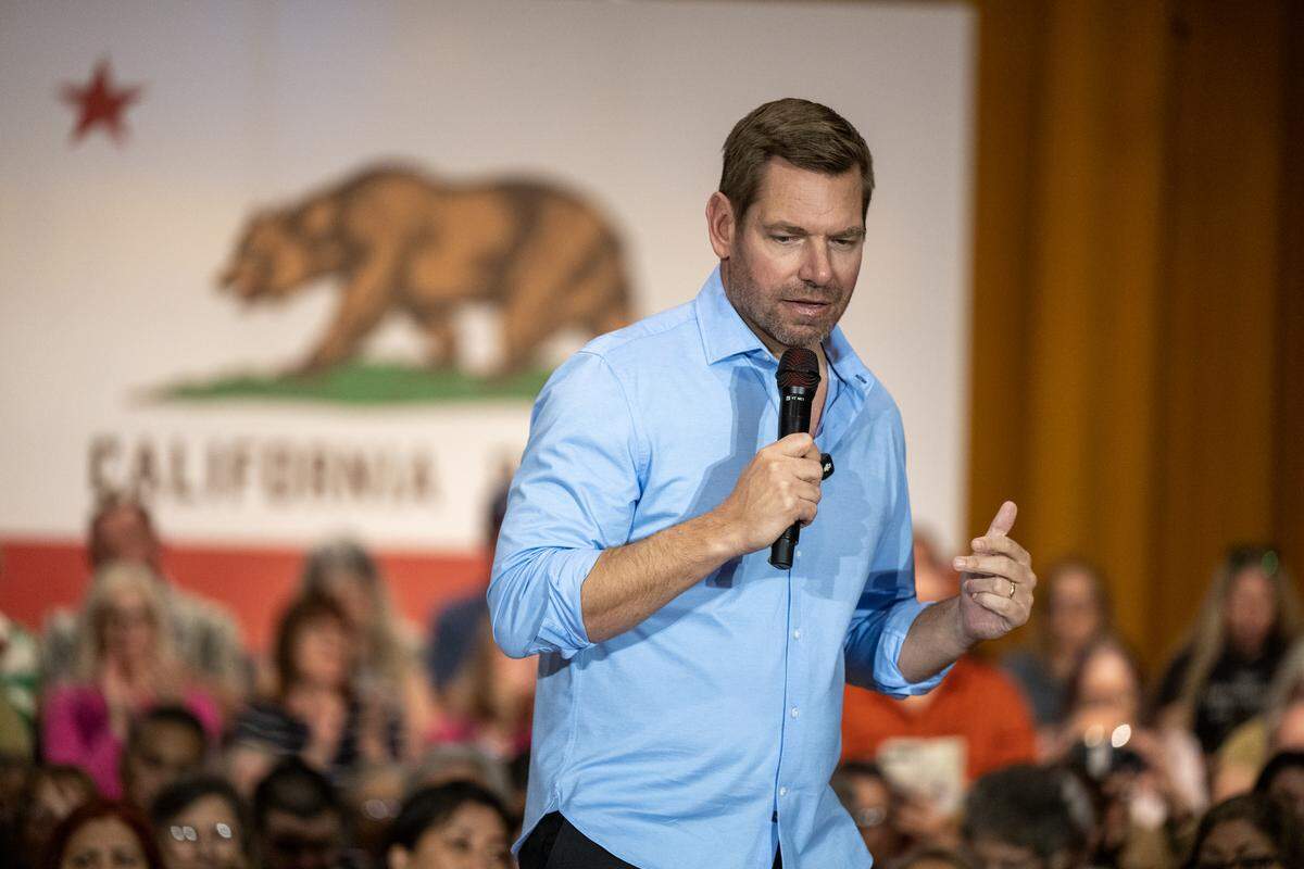 California gubernatorial candidate Eric Swalwell holds a town hall meeting at the Scottish Rite Masonic Center on Tuesday, April 7, 2026, in Sacramento.