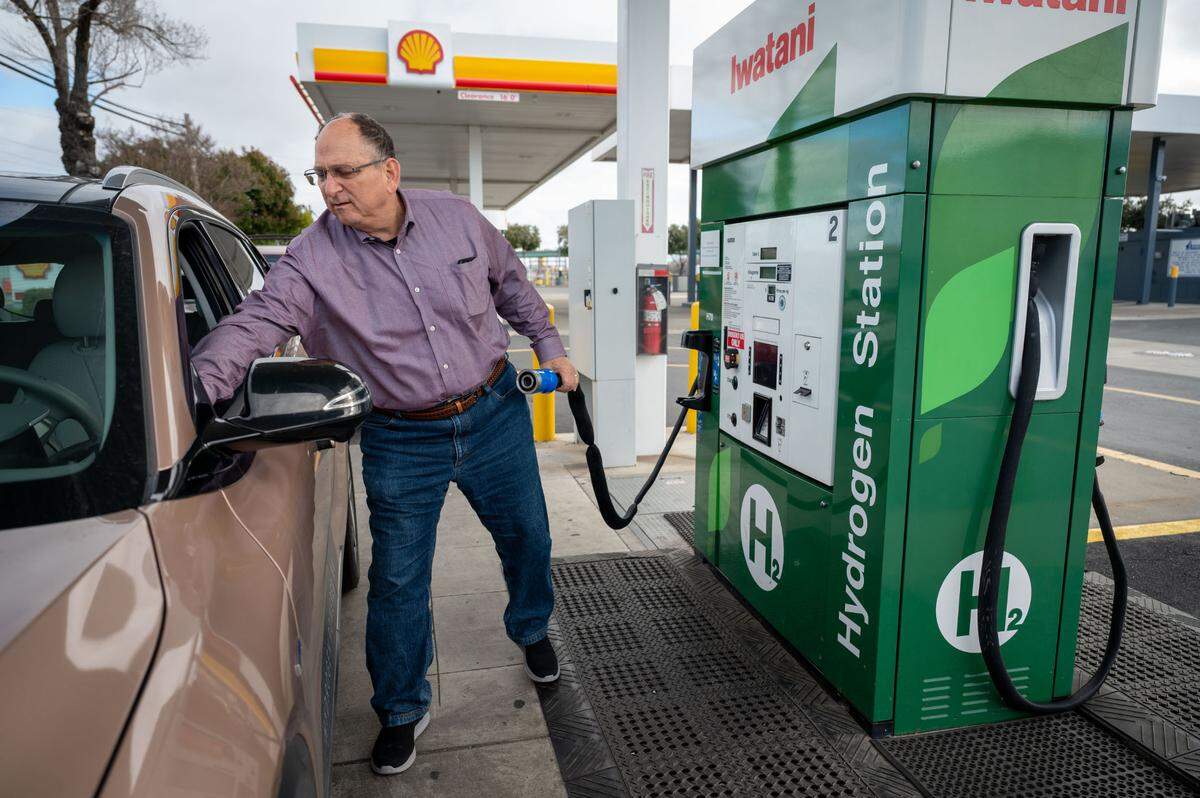 Hydrogen car owner Gregg Fishman stands at the only hydrogen station left in the area, located in West Sacramento, that was temporarily offline March 2.