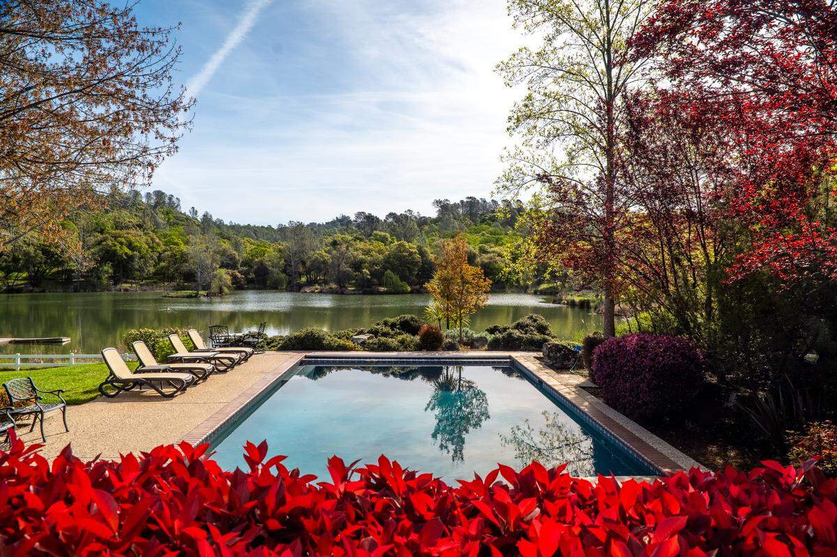 The pool and spa are just the beginning of the recreational opportunities at Rock Creek Ranch in Grass Valley, California.