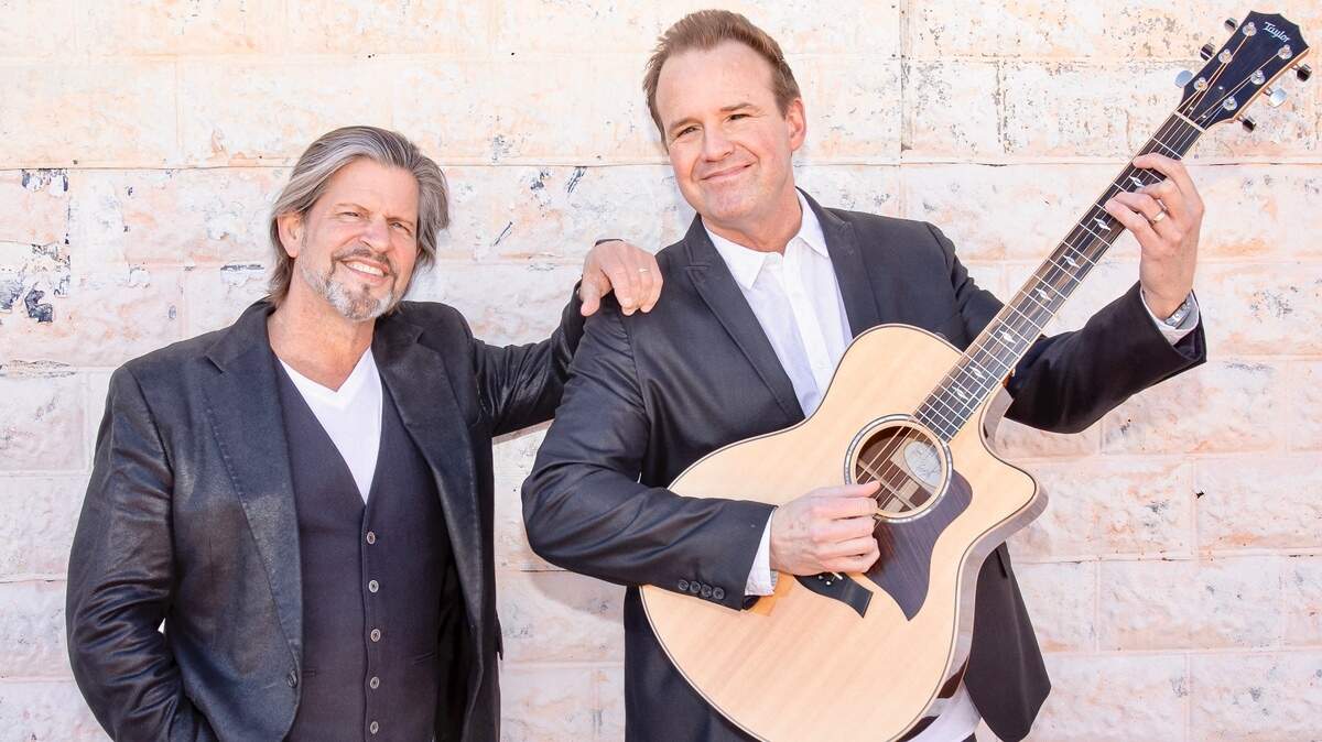 The Righteous Brothers’ Bucky Heard, left, and veteran guitarist John Wedemeyer will play a benefit show for Folsom’s Harris Center in a parking lot Aug. 21.
