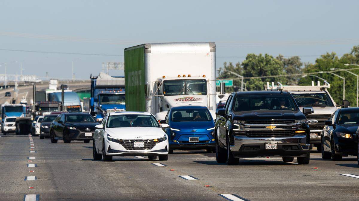 Traffic backs up on the Capital City Freeway on Friday, July 28, 2022.