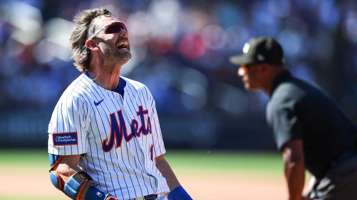 Jeff McNeil of the New York Mets reacts during a game against the San Diego Padres at Citi Field on Sept. 18 in the Queens borough of New York City.