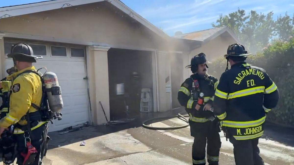 Sacramento firefighters responded Thursday afternoon to a fire at a home on Iowa Avenue in the Lemon Hill neighborhood. Three people suffered minor injuries, fire officials said.