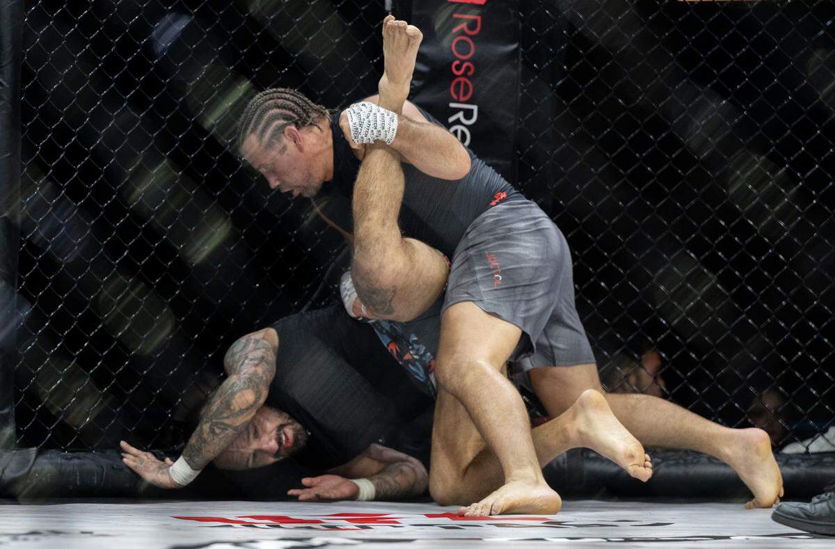Urijah Faber upends Francisco Rivera Jr. in the main event of the lightweight Combat Jiu-Jitsu competition at the Hard Rock Hotel & Casino Sacramento at Fire Mountain near Wheatland on Friday, Jan. 30, 2026.