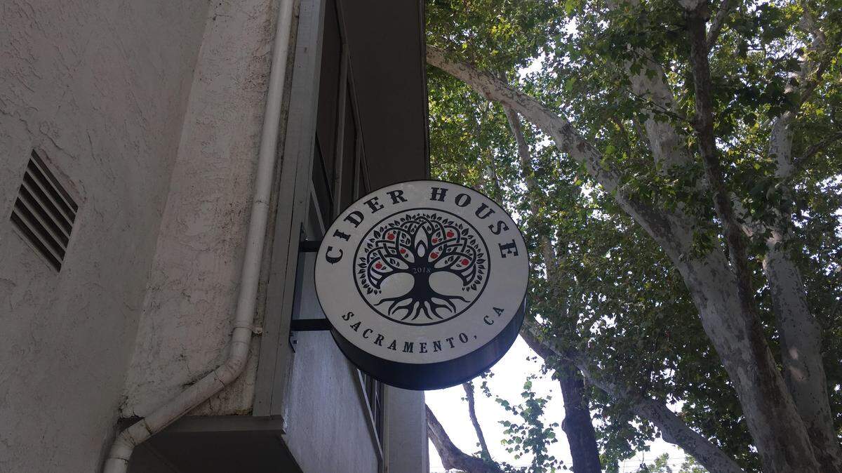 Dad’s Kitchen co-owner Julio Peix plans to open Cider House at 1111 24th St. by October.