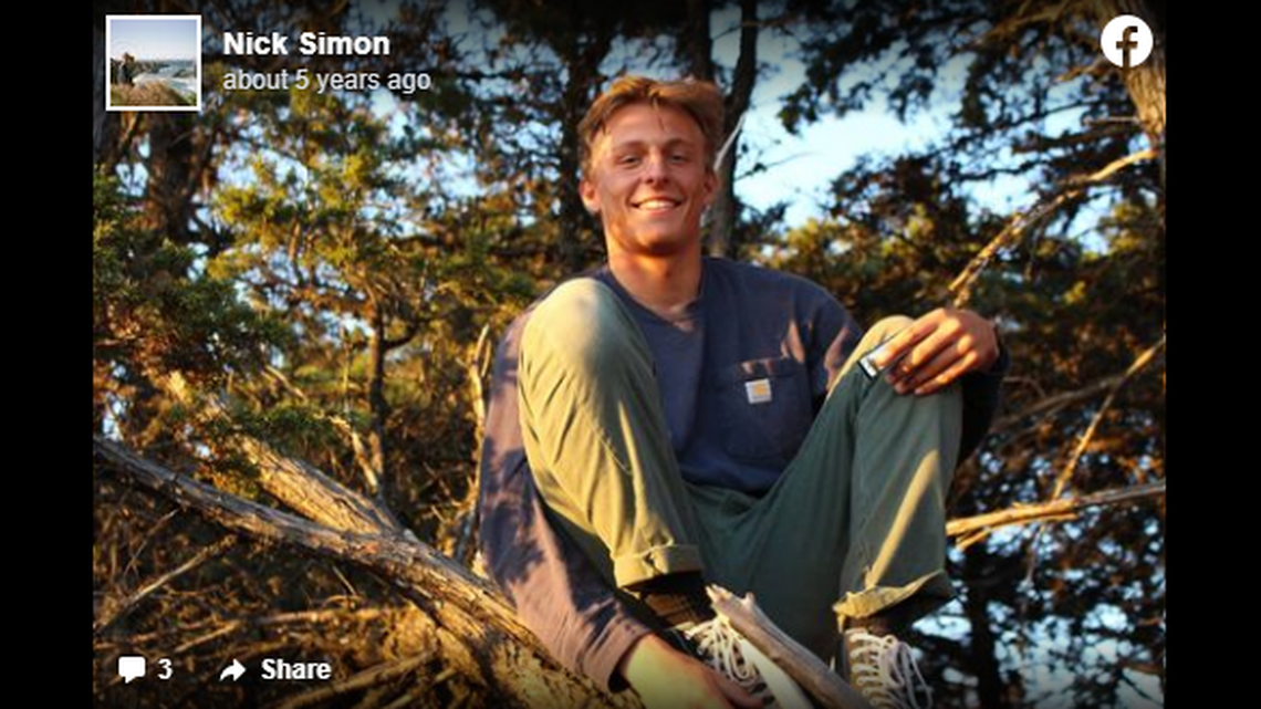 While on vacation, a 25-year-old American tourist from Colorado died in a car crash in Gisborne that injured three other people, cops said.