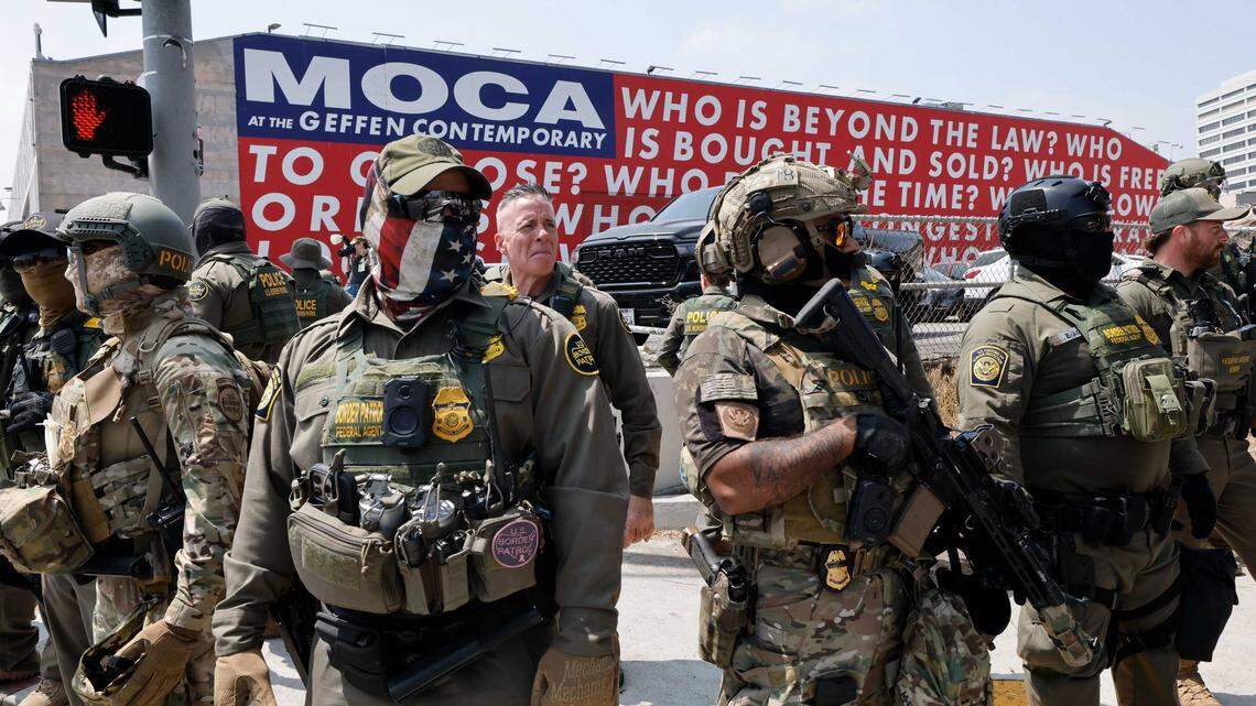 U.S. Border Patrol personnel gather in downtown Los Angeles in August 2025. A federal appeals court ruled Wednesday that California cannot enforce a new law requiring federal agents to wear identification, finding the measure unconstitutional under the Supremacy Clause.