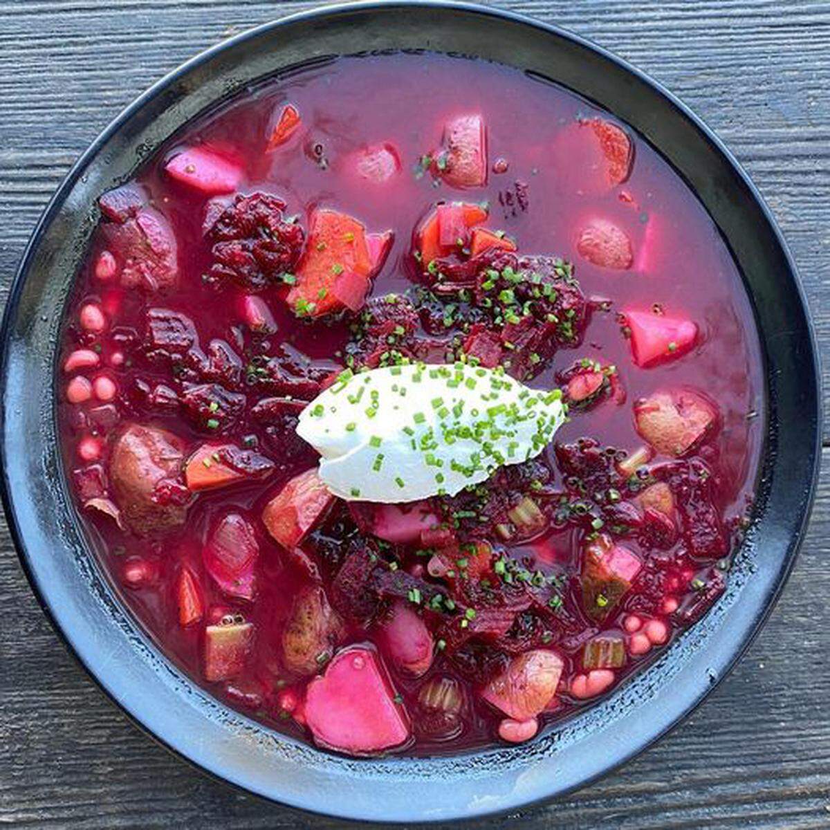 Milestone Restaurant & Cocktail Bar in El Dorado Hills offers borscht to raise funds to help Ukrainians in need.