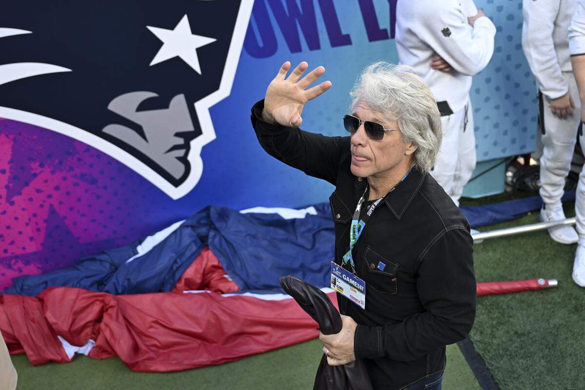 Jon Bon Jovi waves to fans before the start of Super Bowl LX at Levi’s Stadium in Santa Clara on Sunday, Feb. 8, 2026.
