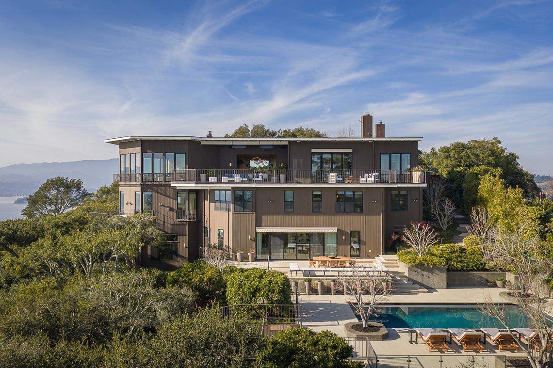 The rare $50M Belvedere Island estate at 20 Crest Road offers 9,170 square feet of living space, eight bedrooms and panoramic San Francisco Bay and Golden Gate views, plus a pool, sport court and private grounds.