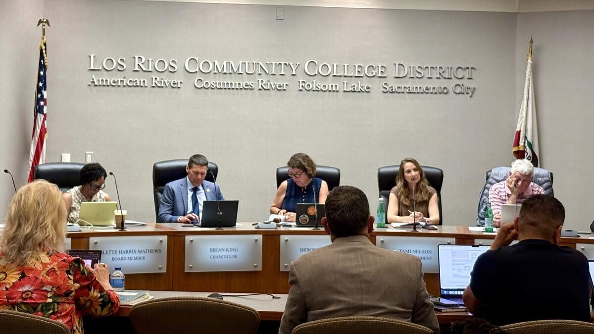 Trustees Dustin Johnson and Robert Jones announce at a Los Rios Community College District board meeting Wednesday, June 10, 2026, that they would not run for reelection in November.