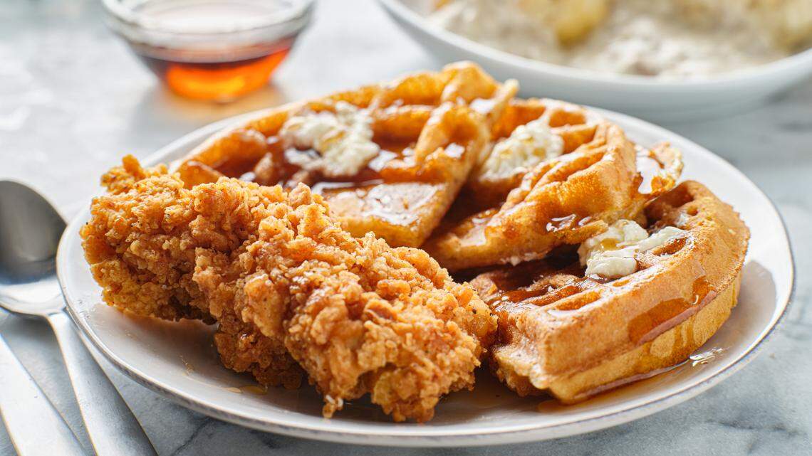 Roscoe’s House of Chicken ‘N Waffles is the best fried chicken restaurant in California, according to LoveFood.com.
