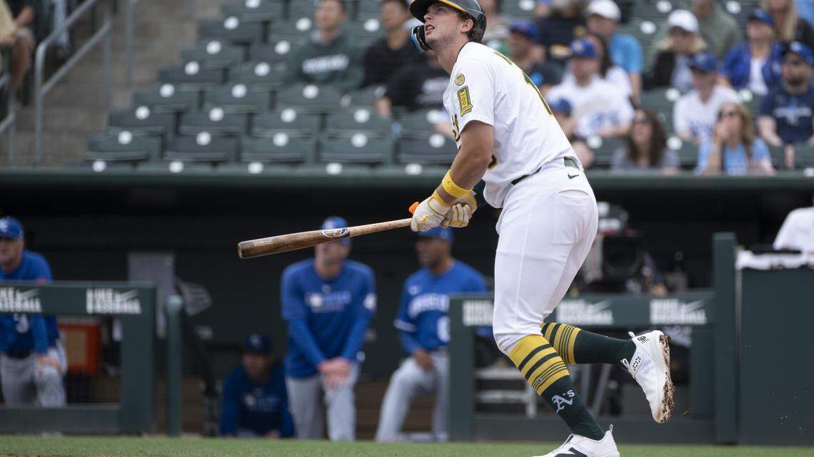 A’s rookie standout Nick Kurtz named finalist for 2025 Hank Aaron Award