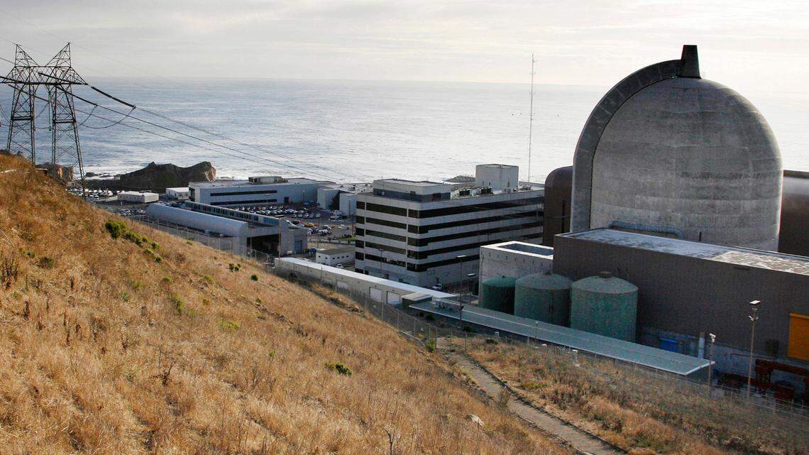 This Nov. 3, 2008 photo shows one of Pacific Gas and Electric’s Diablo Canyon Power Plant’s nuclear reactors in Avila Beach, Calif.