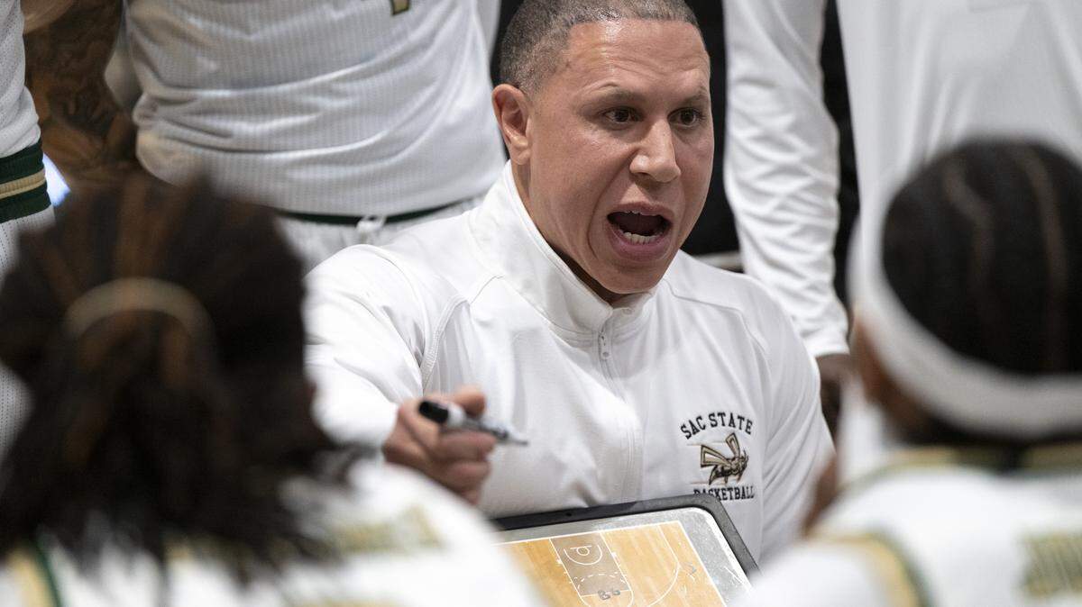 Sacramento State coach Mike Bibby talks to his players during a timeout during a game between Sac State and Presbyterian at Hornet Pavilion in Sacramento on Sunday, Nov. 16. The Hornets in Bibby’s first season as head coach saw their season end Saturday night with a first-round Big Sky Conference tournament loss to Idaho.