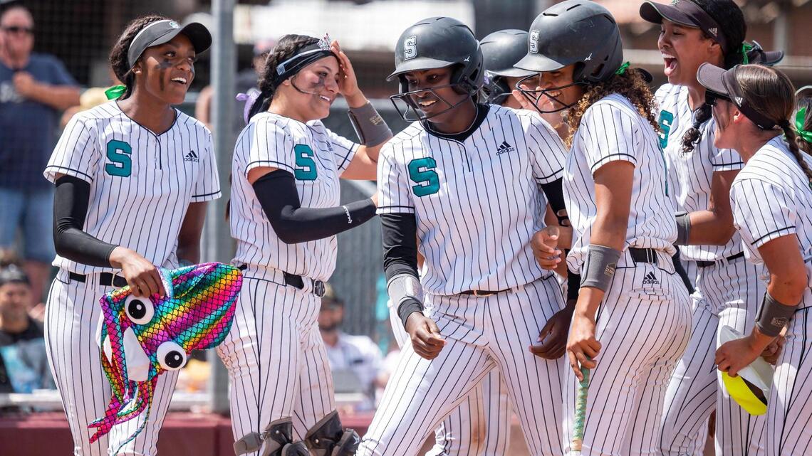 Sacramento-area teams prep for a first: NorCal championships in baseball and softball