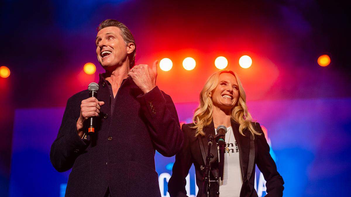 Gov-elect Gavin Newsom and Jennifer Siebel Newsom address the audience during the California Rises benefit concert at the Golden 1 Center hosted by the California Fire Foundation to raise funds for survivors of recent California wildfires on Sunday, Jan. 6, 2019.