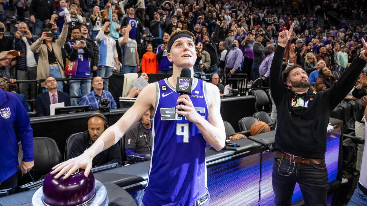 Sacramento Kings guard Kevin Huerter (9) lights the beam after a 133-128 overtime win over the Dallas Mavericks at the NBA basketball game Saturday, Feb. 11, 2023, at Golden 1 Center in Sacramento.