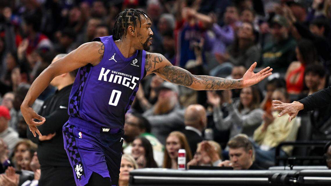 Kings nearing franchise record after Clippers extend losing streak to 11 games