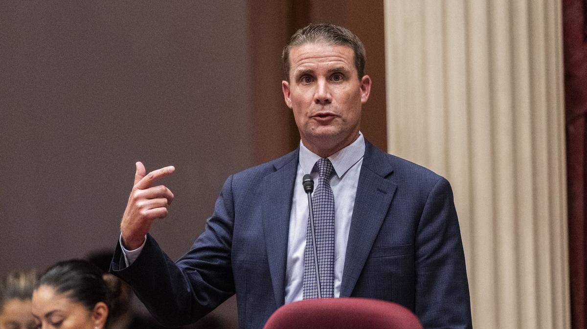 Senate President pro Tem Mike McGuire, D-Santa Rosa, asks for a yes vote on one of the redistricting bills on Thursday, Aug. 21, 2025 in Sacramento. McGuire on Friday said he will run in the special election to succeed Rep. Doug LaMalfa, who died Jan. 6.