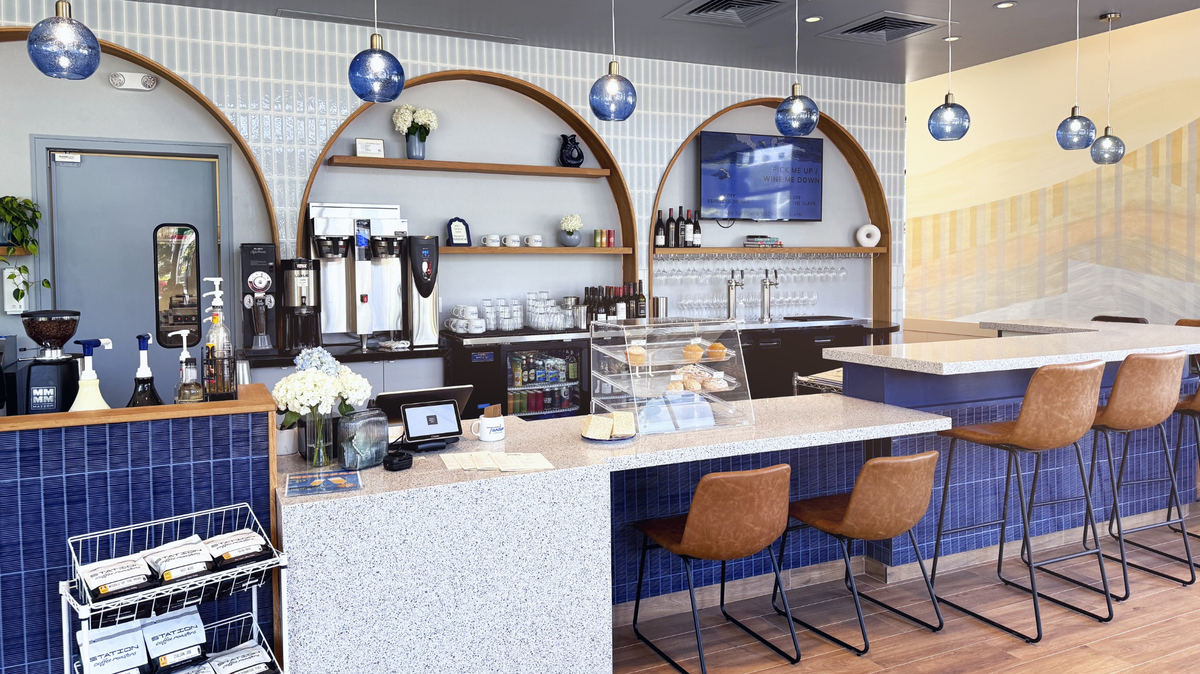 Tandem Coffee & Wine opened on the corner of Folsom and Alhambra boulevards on April 4, with food and drink offerings starting at 6:30 a.m. daily.