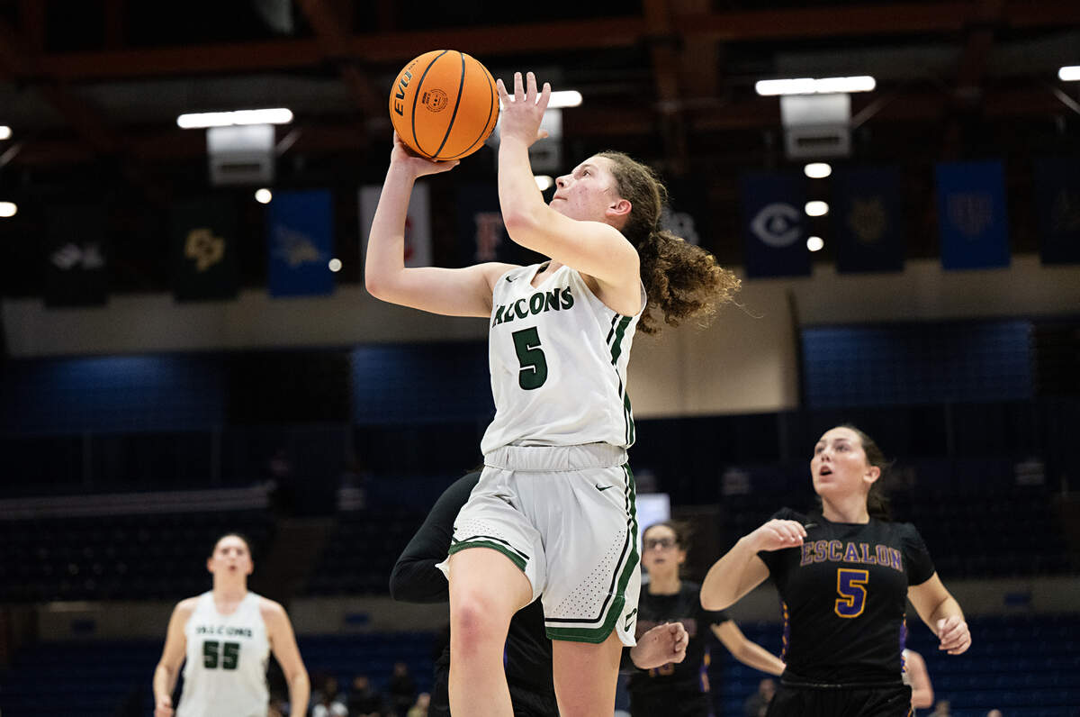 Colfax’s Kaia Diederichs scores on an easy layup during the Division IV Sac-Joaquin Section championship game against Escalon at UC Davis on Friday.