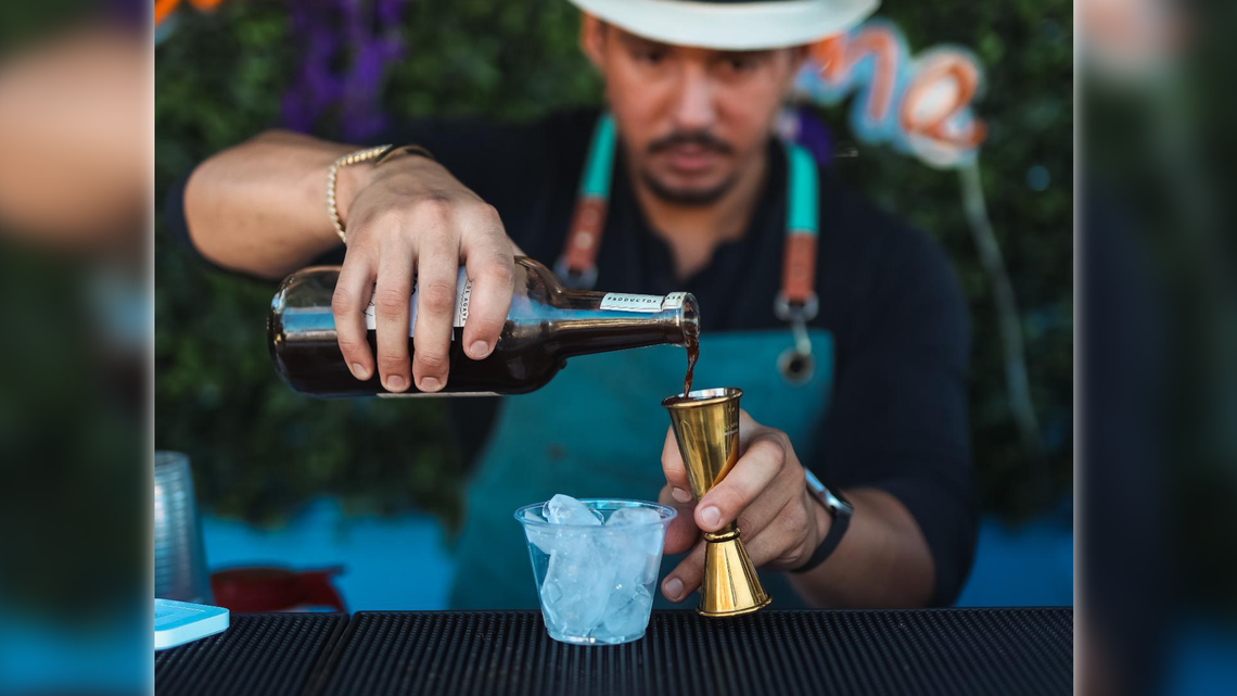 Sacramento bartender is bringing taste of the tropics to area’s hottest parties