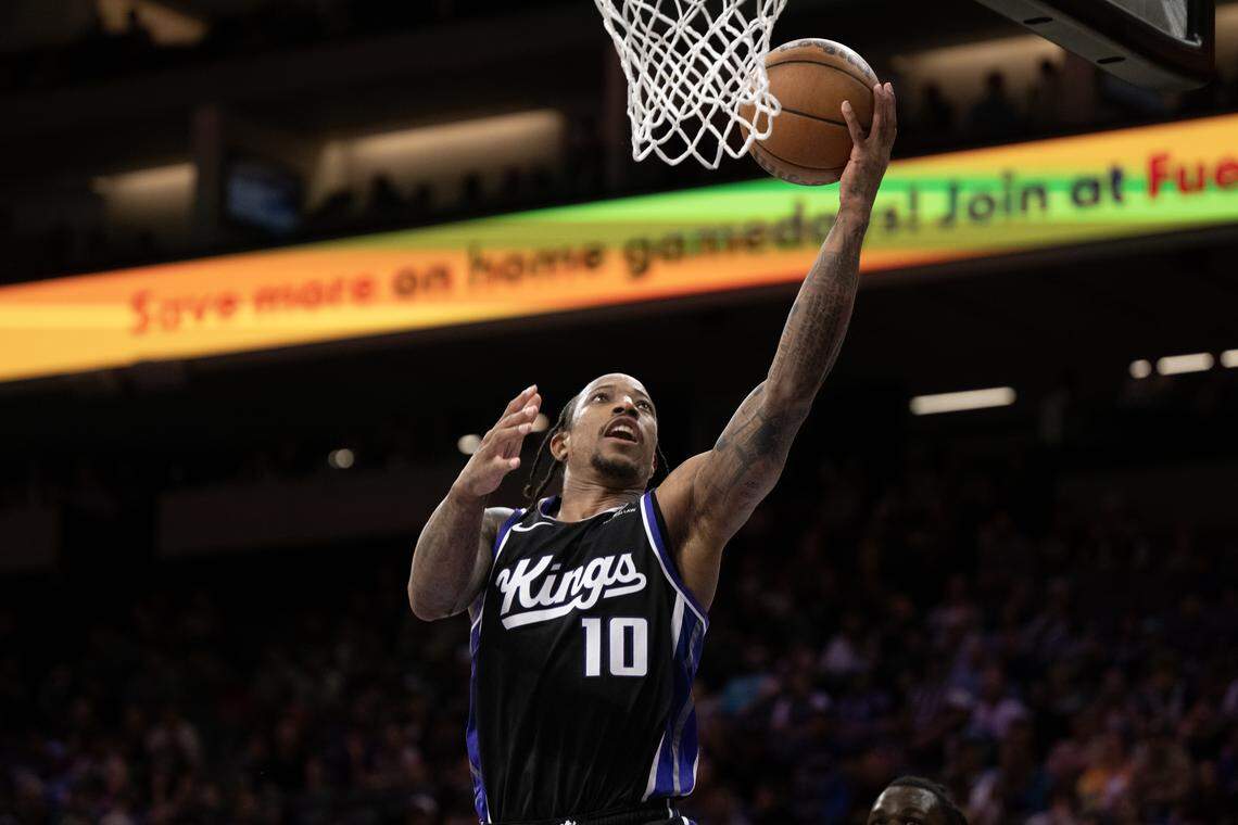 Sacramento Kings guard DeMar DeRozan (10) scores a basket in the second half against the Charlotte Hornets on Wednesday, March 11, 2026, at the Golden 1 Center.