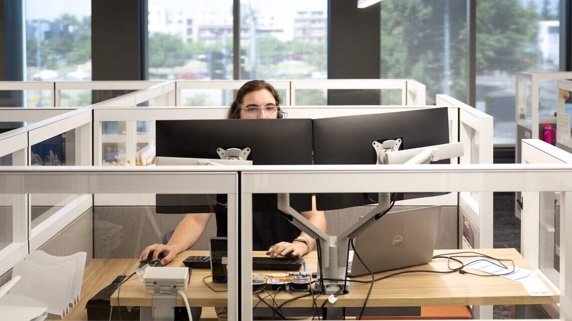 Consolidated hiring process for state job applicants passes first test