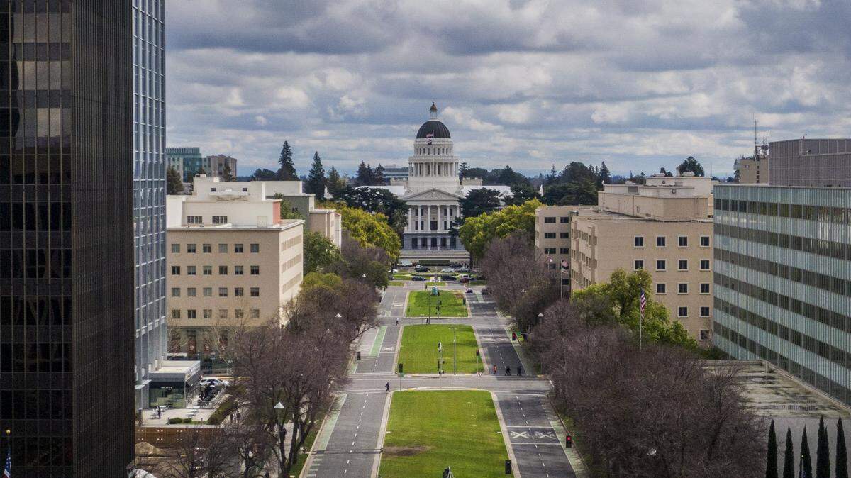 Three former state office buildings near the east end of Capitol Mall would be converted to serve as a downtown Sacramento State campus.