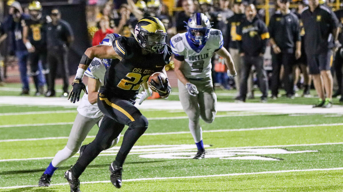 Sheldon Conde rushed for 174 yards against Del Oro on Friday night.