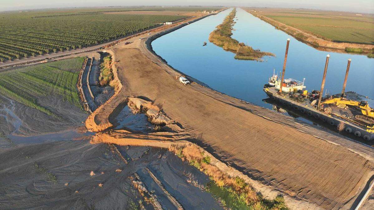 Damage to a levee at the southern end of Victoria Island is seen near Clifton Court Forebay, resulting in San Joaquin County declaring a state of emergency. Experts predict greater pressures on the Sacramento-San Joaquin Delta’s 1,100 miles of levees.