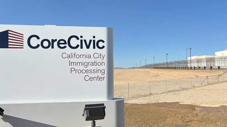 State health inspections of ICE detention facilities halted by Legislature