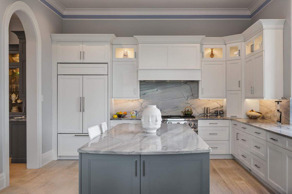 Beyond five luxurious bedrooms and spa-inspired bathrooms, residents enjoy private balconies, smart home comfort, an elevator, and access to the exclusive Kiawah Island Club lifestyle.