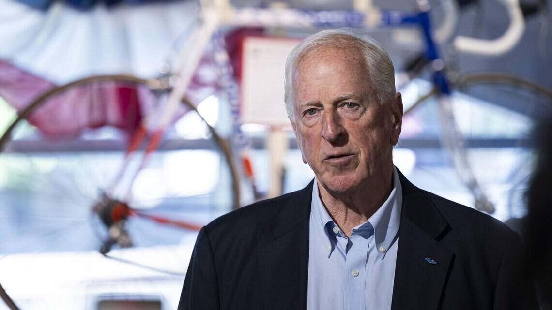 Rep. Mike Thompson points to Davis as model for safer cycling nationwide
