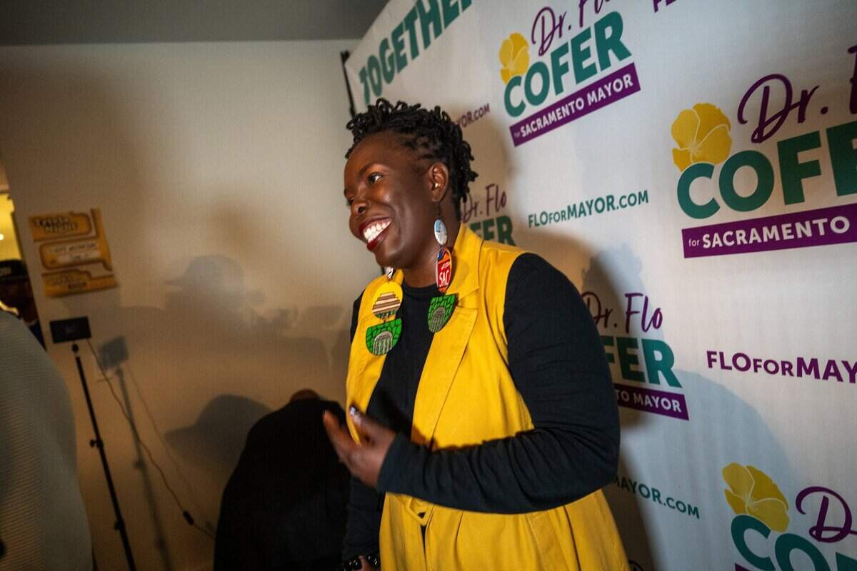 Sacramento mayoral candidate Flojaune Cofer thanks supporters during an Election Night party at Tipsy Putt in downtown Sacramento on Tuesday.
