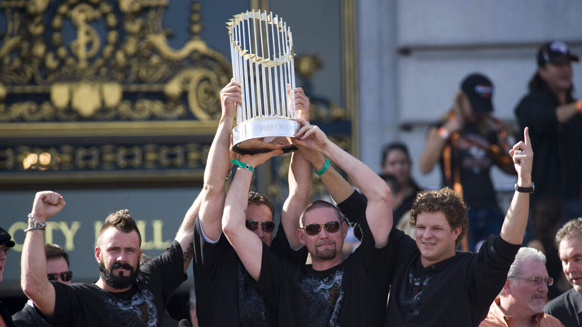 Aubrey Huff can cry if he wants to, but the Giants are right not to invite him to their party