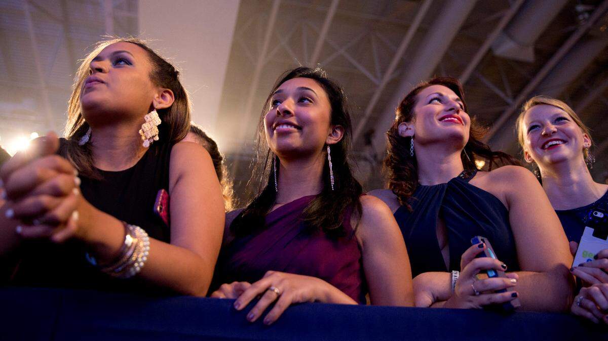 Women attend the Congressional Hispanic Caucus Institute’s 37th Annual Awards Gala at the Walter E. Washington Convention Center in Washington, Thursday, Oct. 2, 2014. (AP Photo/Jacquelyn Martin)